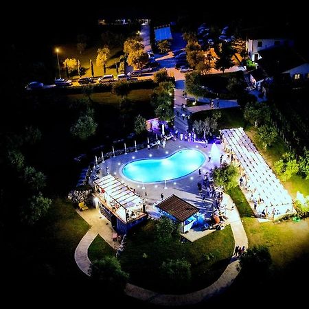Agriturismo Il Castagneto Padula Eksteriør bilde