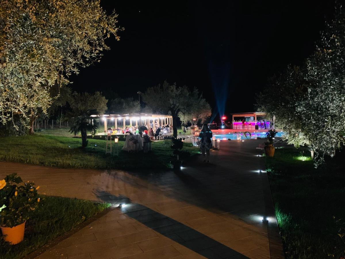 Agriturismo Il Castagneto Padula Eksteriør bilde