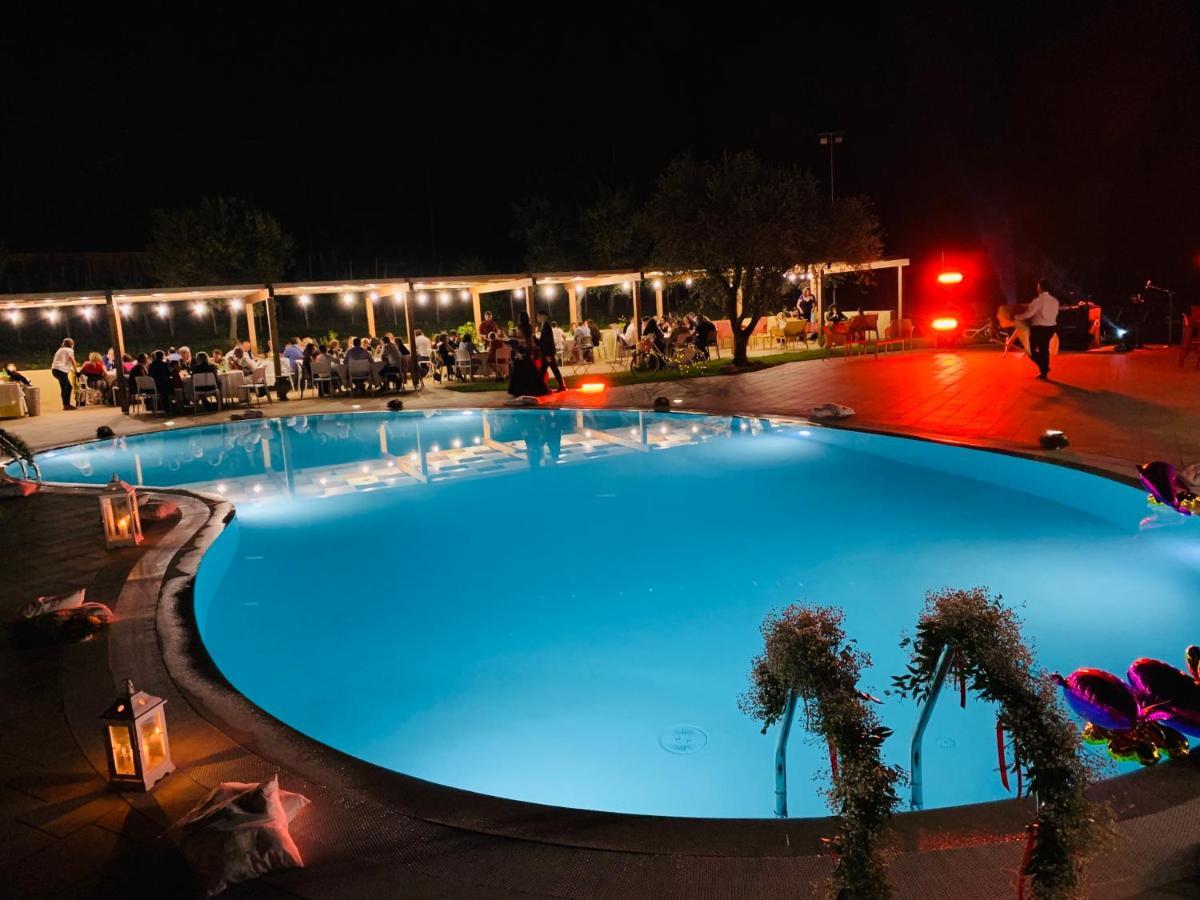 Agriturismo Il Castagneto Padula Eksteriør bilde