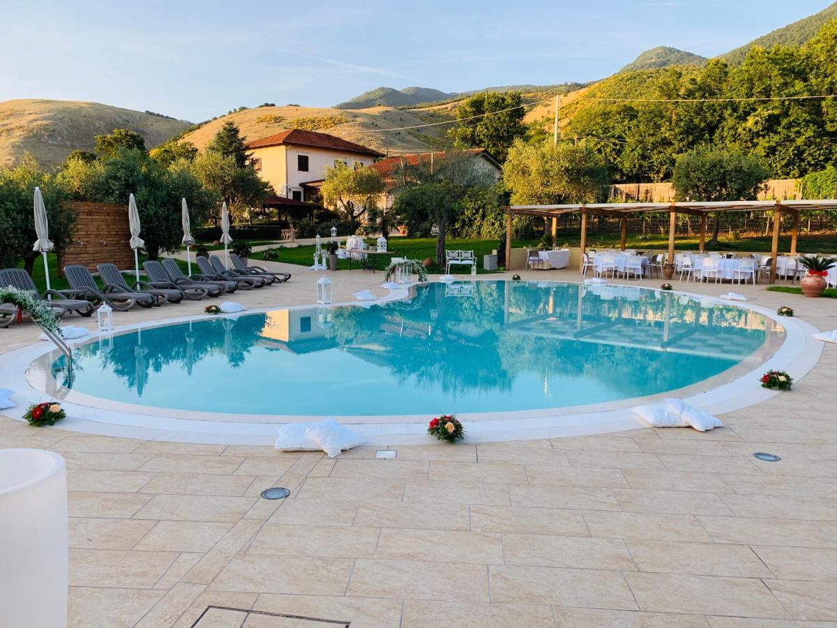 Agriturismo Il Castagneto Padula Eksteriør bilde