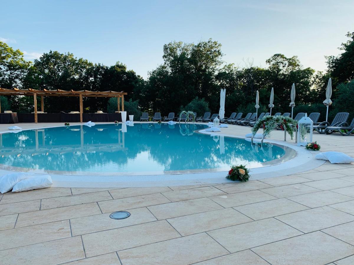 Agriturismo Il Castagneto Padula Eksteriør bilde
