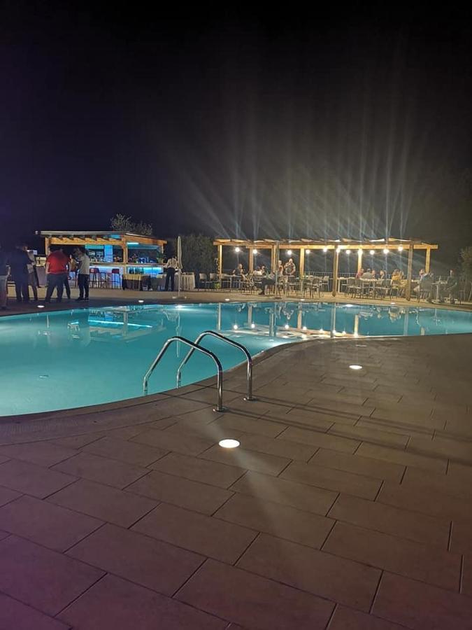 Agriturismo Il Castagneto Padula Eksteriør bilde