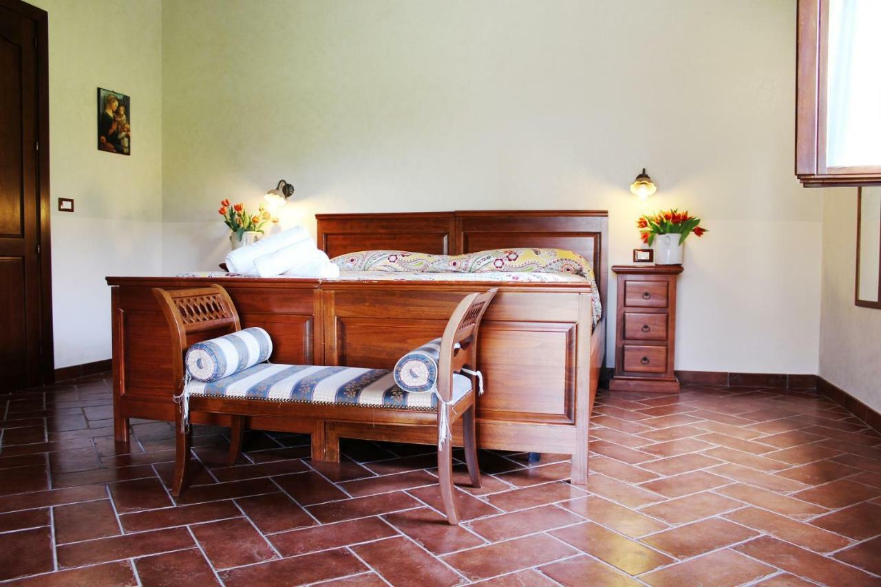 Agriturismo Il Castagneto Padula Eksteriør bilde