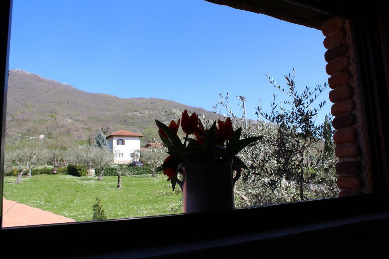Agriturismo Il Castagneto Padula Eksteriør bilde